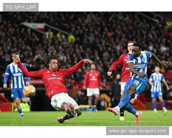 曼联冲击欧冠四强，卡里克加入转会谈判阵容，曼联中场卡里克